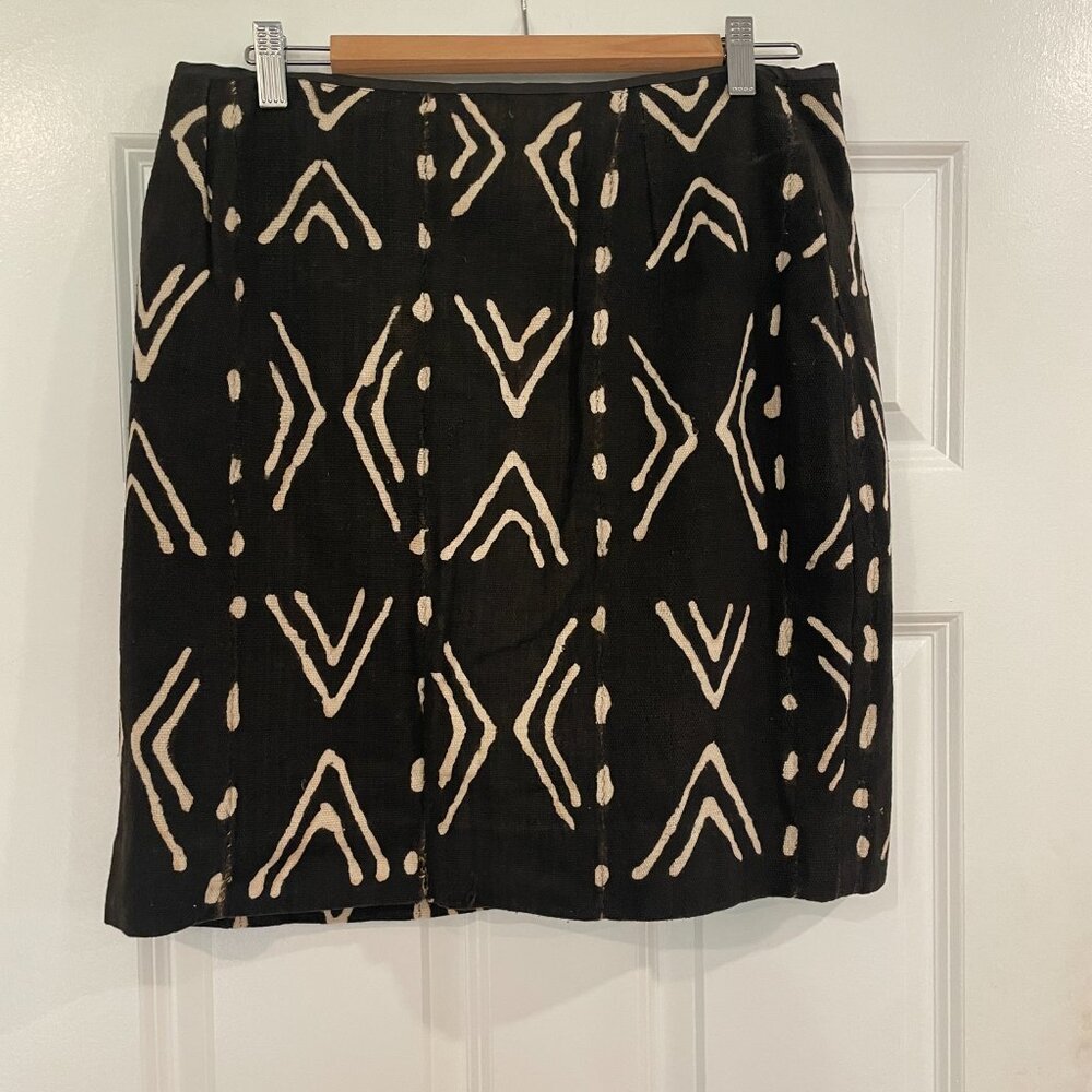 Skirt - Picture 2 of 7